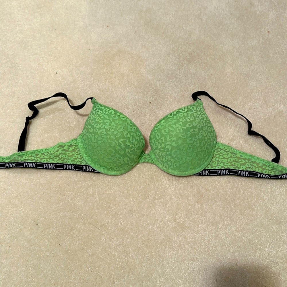 Victoria secret everywhere push up bra